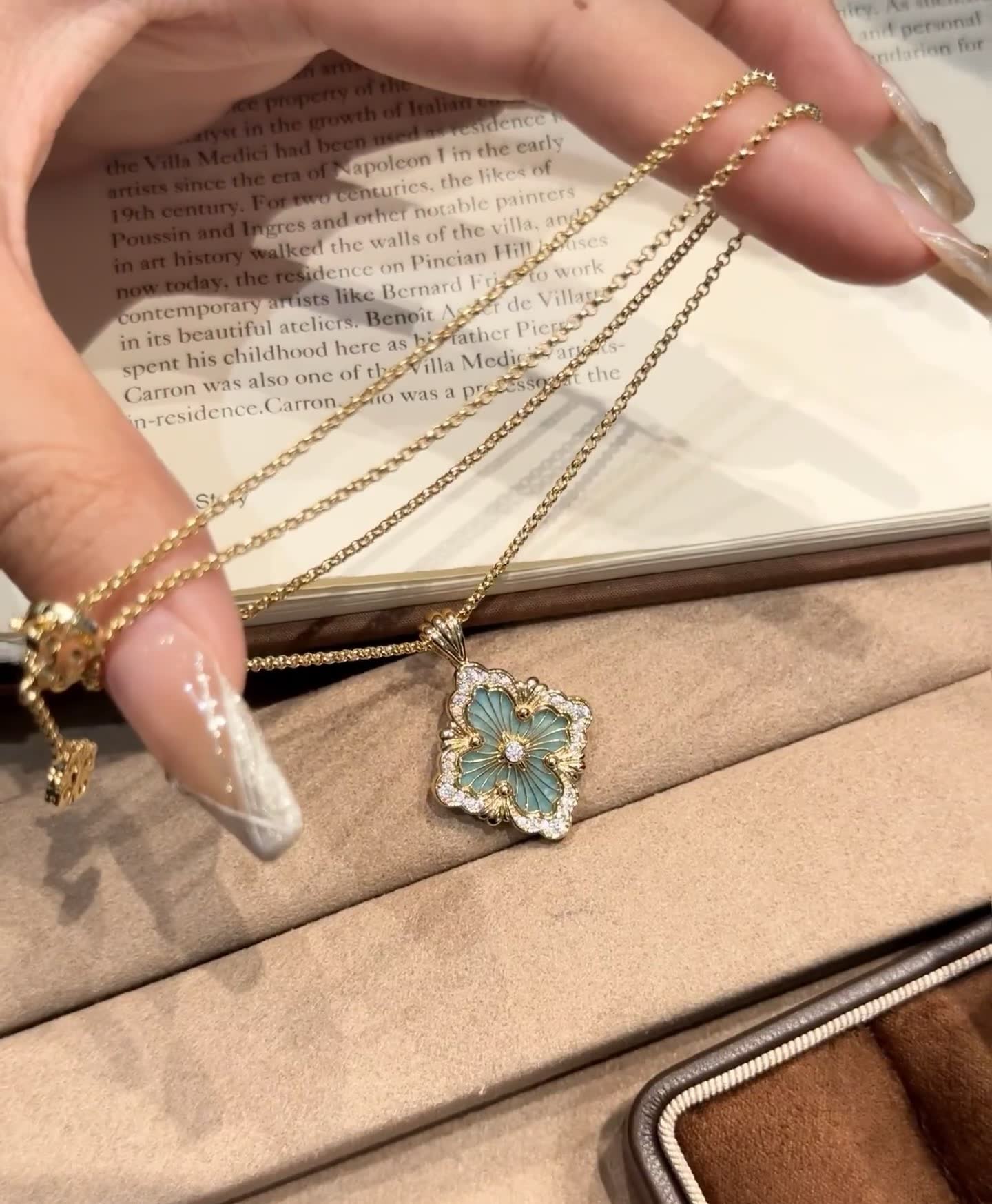 Van Cleef & Arpels Alhambra Gold and Enamel Flower Necklace
